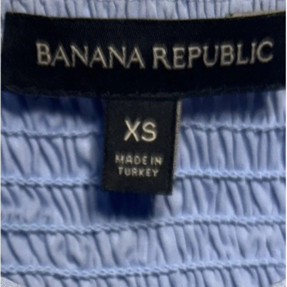 Banana Republic Cropped Puff Sleeve Button Down Blouse Light Blue Women's Sz XS‎